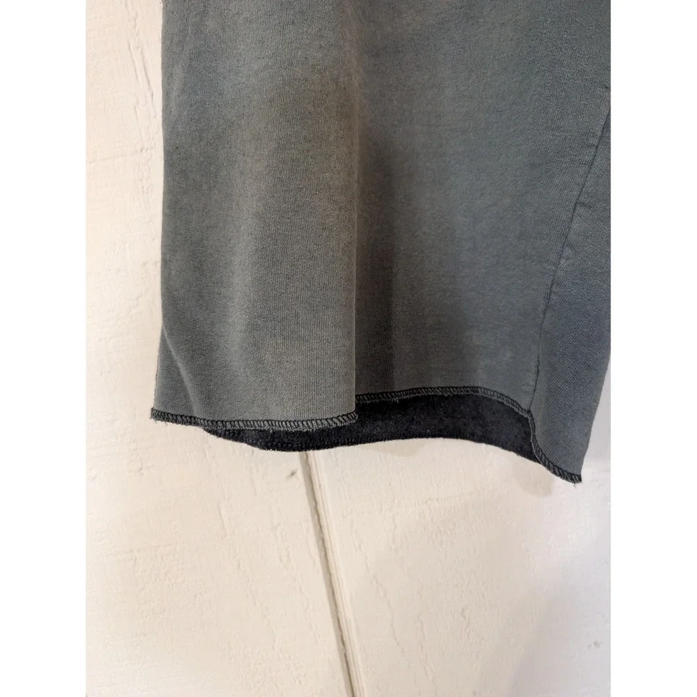 Vintage 90s Hanes Beefy-T Sweat Shorts Hawks 27 Graphic‎ Charcoal Gray M